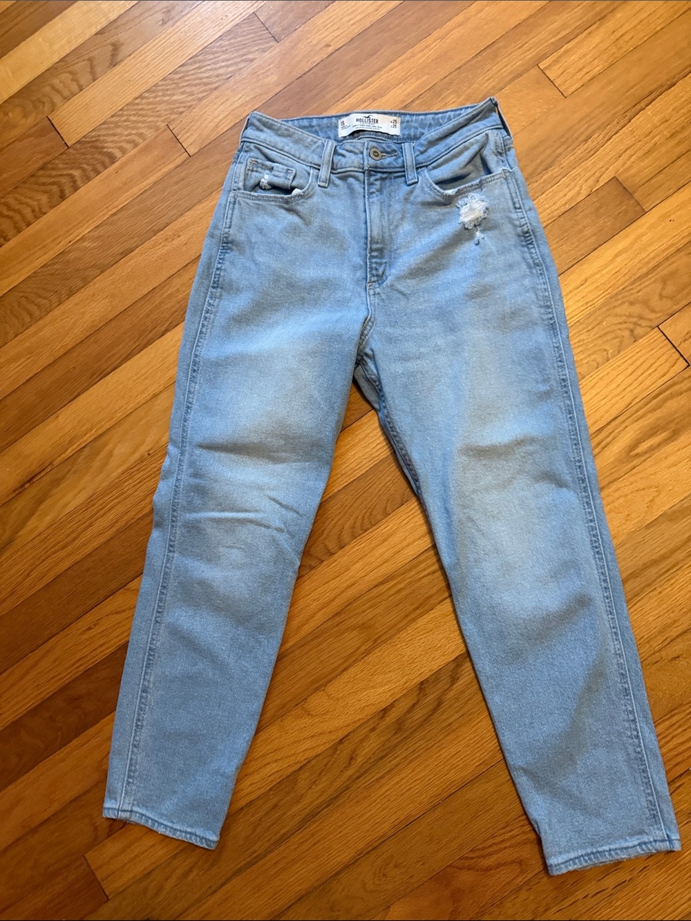 Hollister jeans